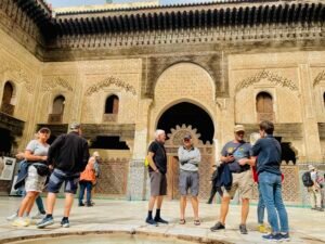 turistas en Fez
